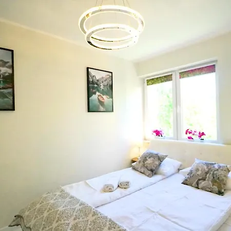 Everysky - Konopnickiej 11-22 *